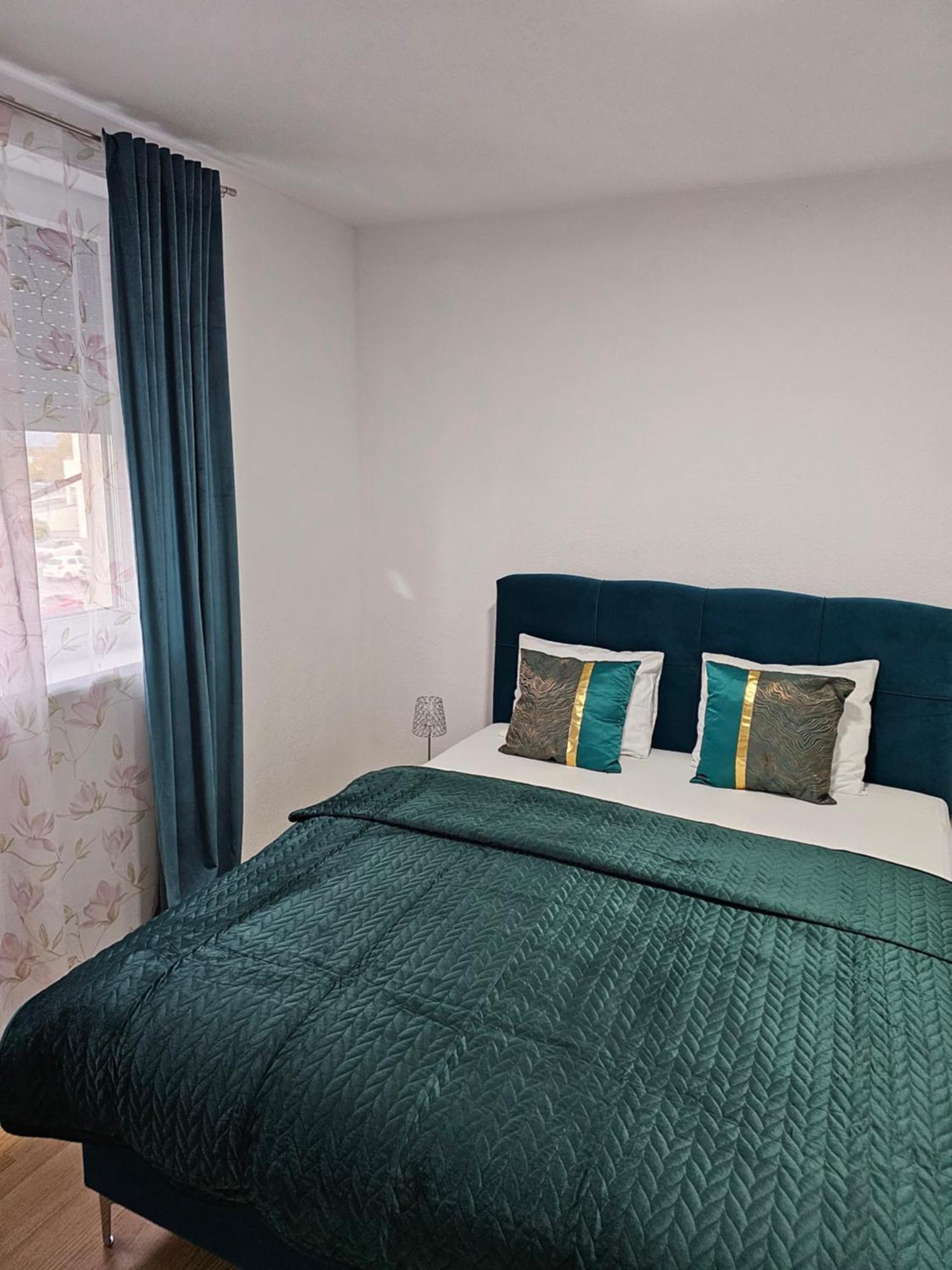 Muric Apartman 9 Ljubljana Kültér fotó